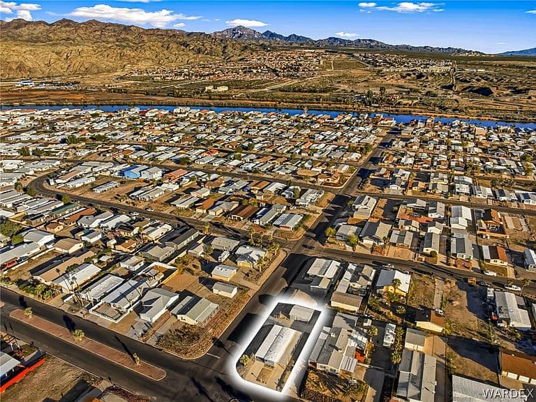 875 Ramar Rd photo 2