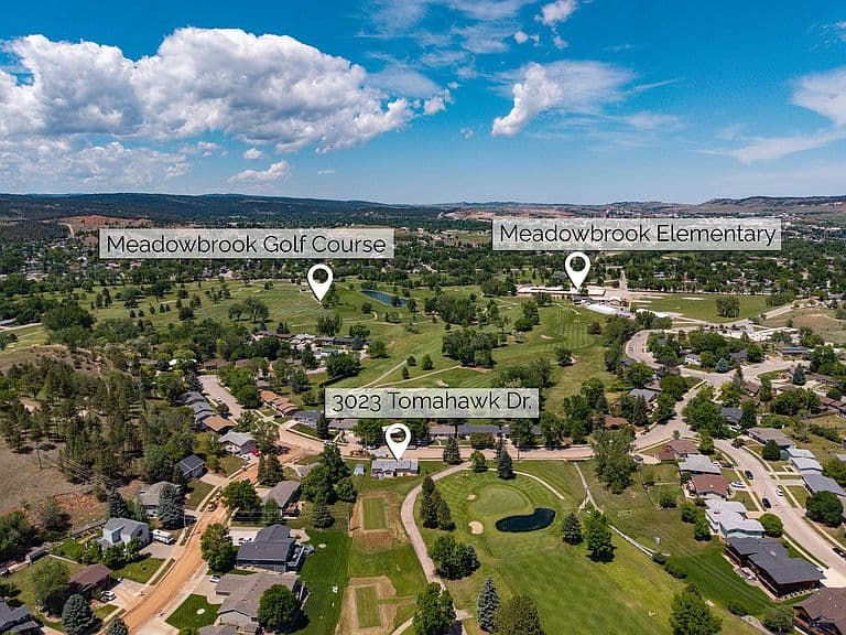 3023 Tomahawk Dr photo 4