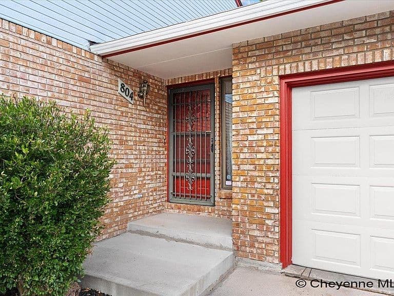 804 Mylar Park Dr photo 3
