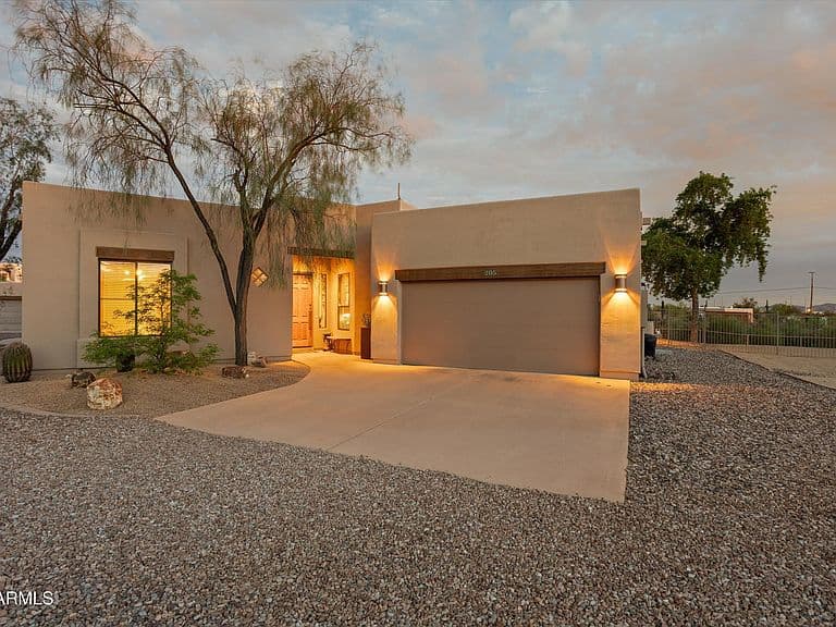 205 W QUARTZ ROCK Road photo 4