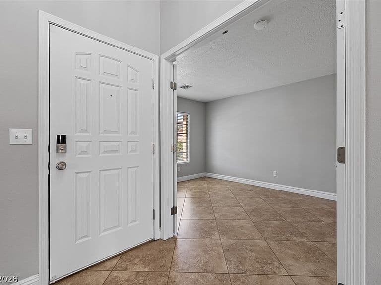 415 Turquoise Cir photo 5