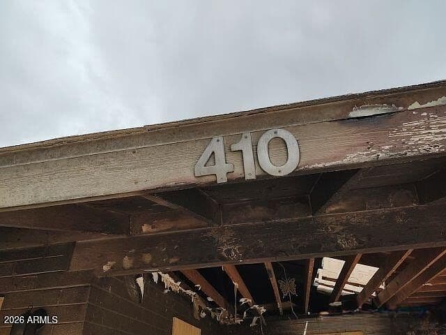 410 W Carson Road photo 3