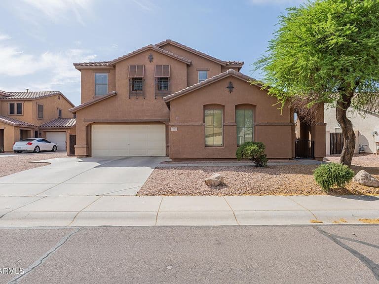 6886 S EMERALD Place photo 2