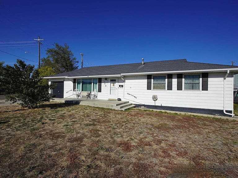 150 S Colorado Ave photo 1