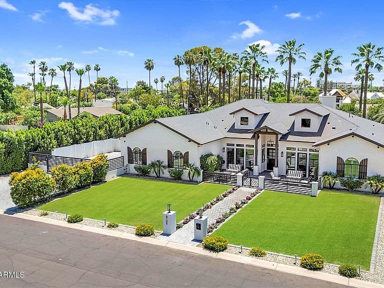 6745 E MONTECITO Avenue photo 2