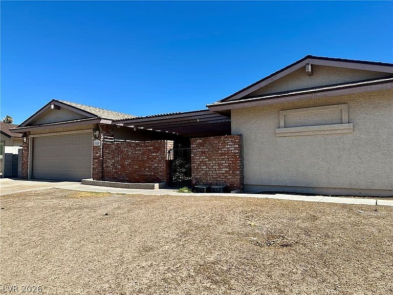 3880 El Paso Dr photo 3