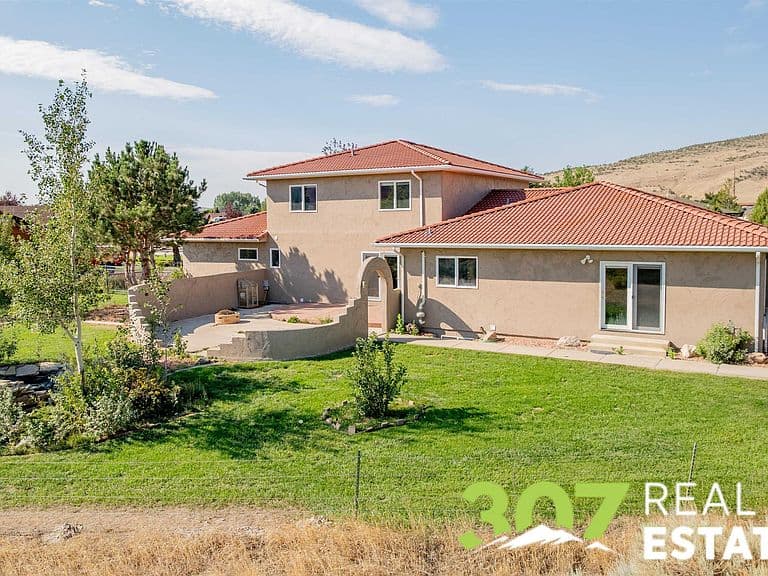 220 S Chugwater Dr photo 3