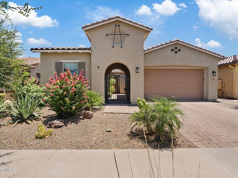 25779 S 230TH Place photo 2