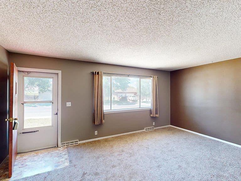 1105 McDougall Dr photo 5