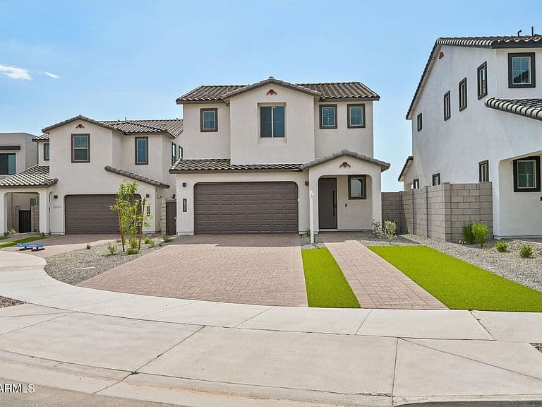 6312 S ARCHER Circle photo 1