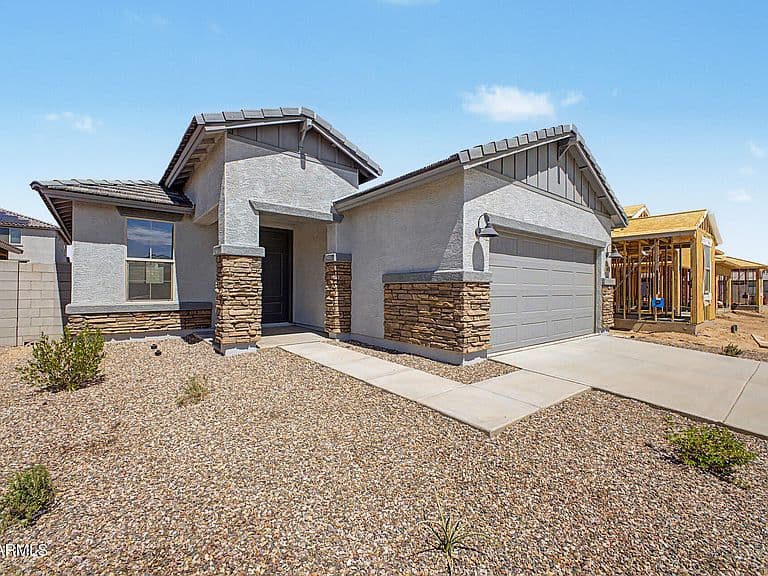 16976 W BUCKHORN Trail photo 2