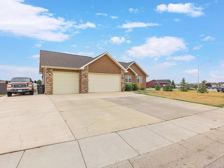 22743 Partridge Ln photo 3
