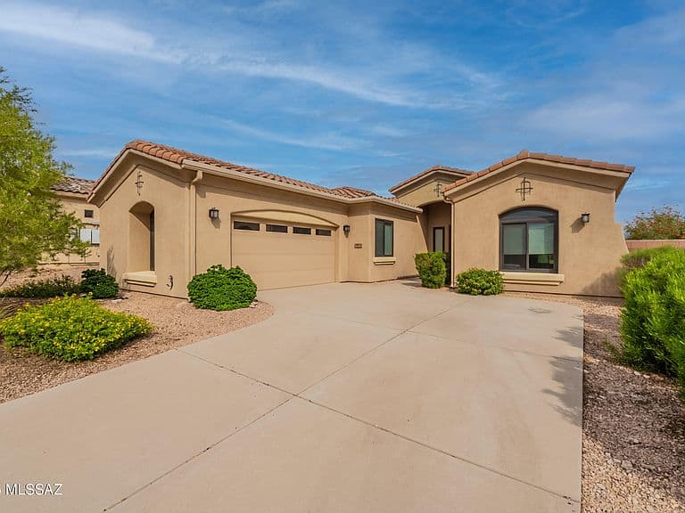 13122 N High Hawk Dr photo 4