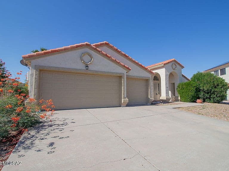 981 W Turnstone Pl photo 1