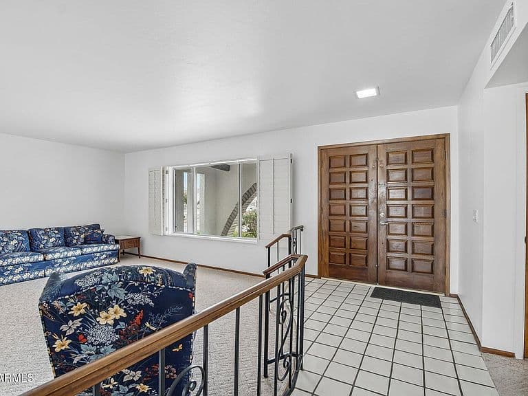 2025 E PEGASUS Drive photo 3