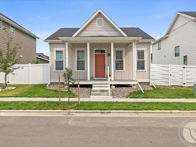 6159 Eva Marie Ln photo 2