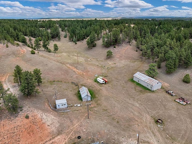 10251 Valley Rd photo 3