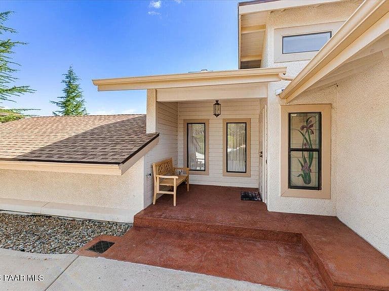 1065 Northwood Loop photo 2