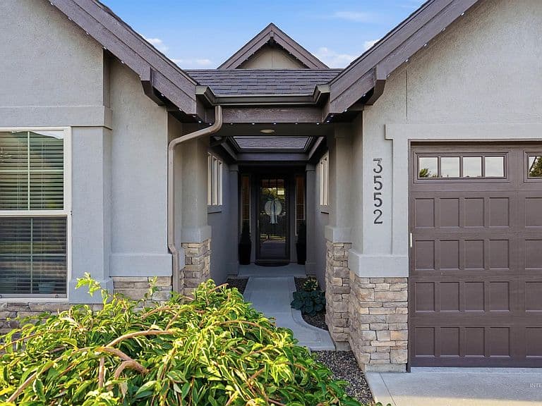 3552 W Star Hollow Dr photo 3