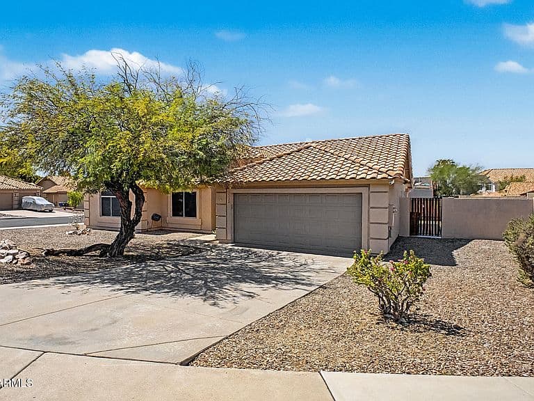3212 N RAMADA Circle photo 4