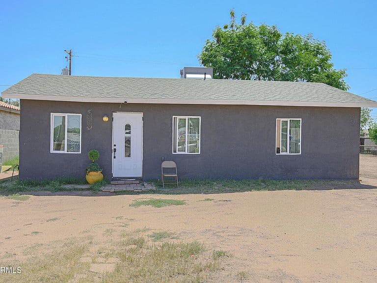1613 S 5TH Street photo 1