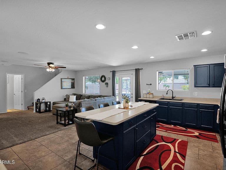 39470 N DUSTY Drive photo 3