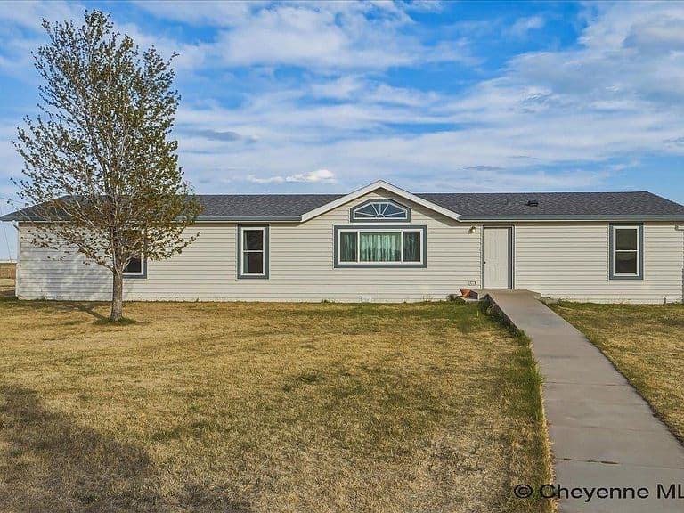 5179 Road 205 photo 1