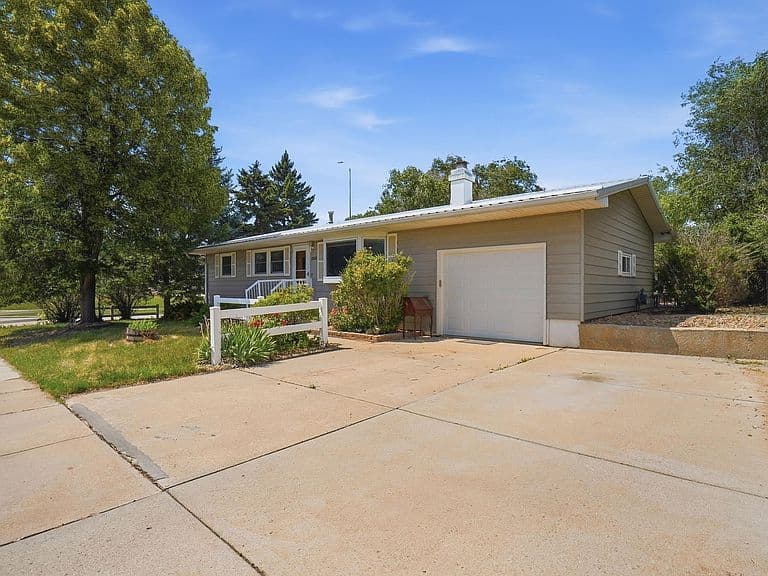 2520 Minnewasta Rd photo 5