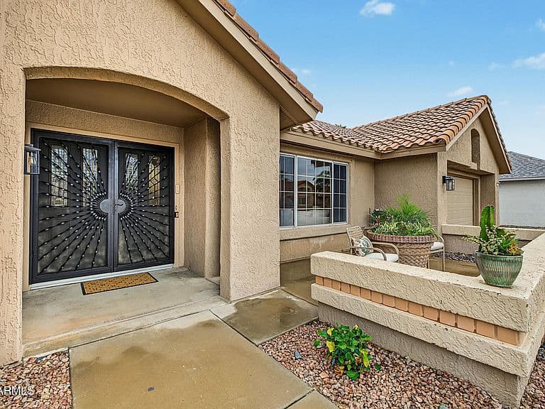 13706 W SKY HAWK Drive photo 4