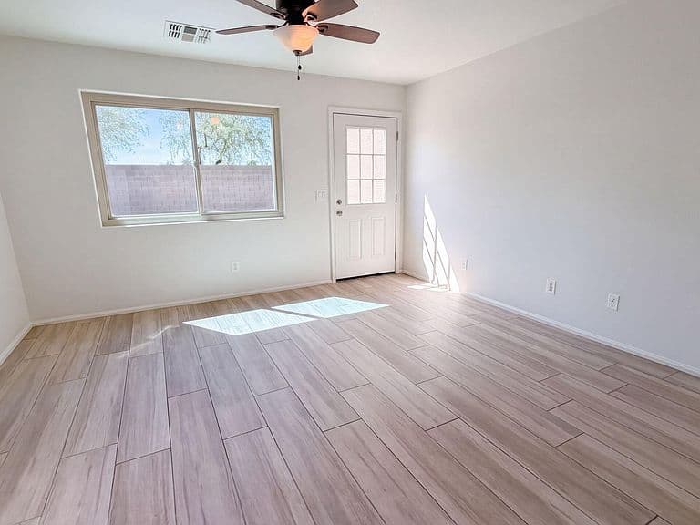 12609 W PASADENA Avenue photo 3