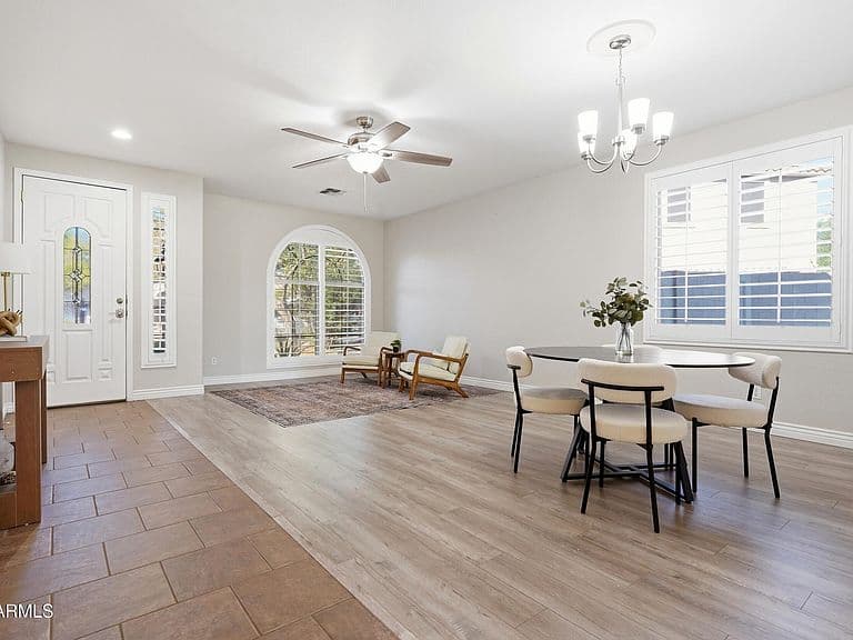 8370 W SPUR Drive photo 5
