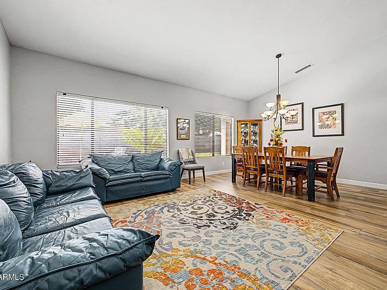 7318 W VILLA HERMOSA -- photo 4