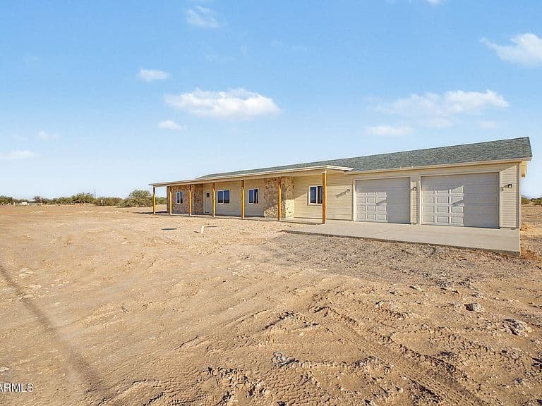 9889 W Lazy Acres Drive photo 4