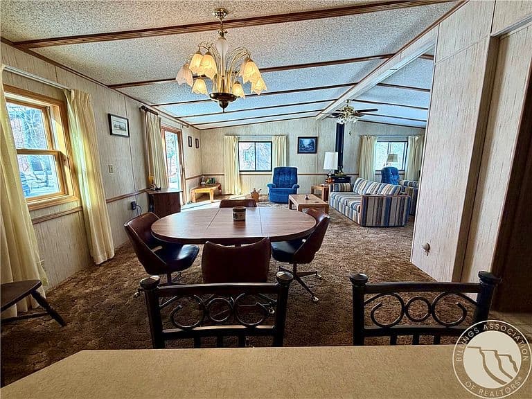 28 W Shore Dr photo 4
