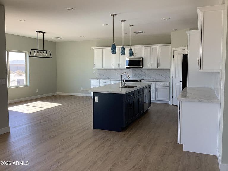 3745 N COCOPA Drive photo 2