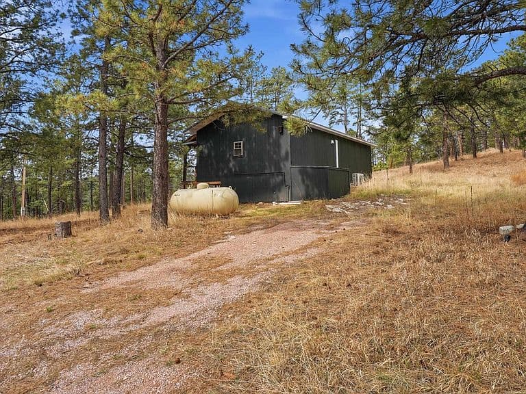 24427 Thovson Rd photo 1