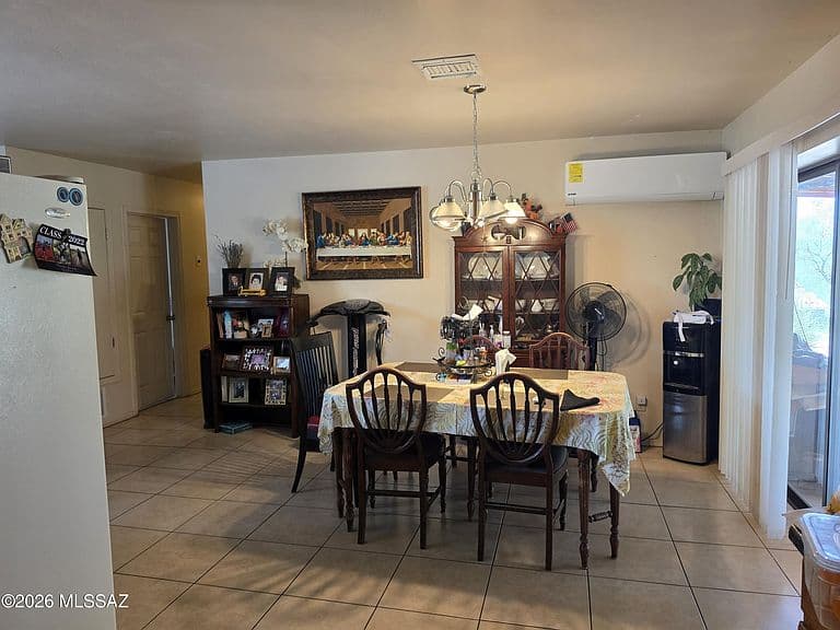 487 Calle Cipres photo 3