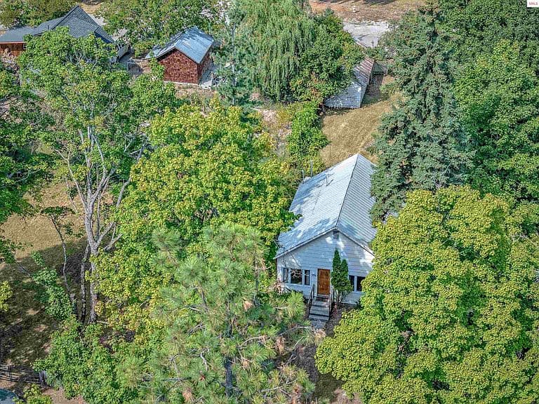 306 Washington Ave photo 1