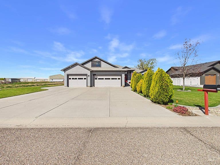503 Heron Way photo 3