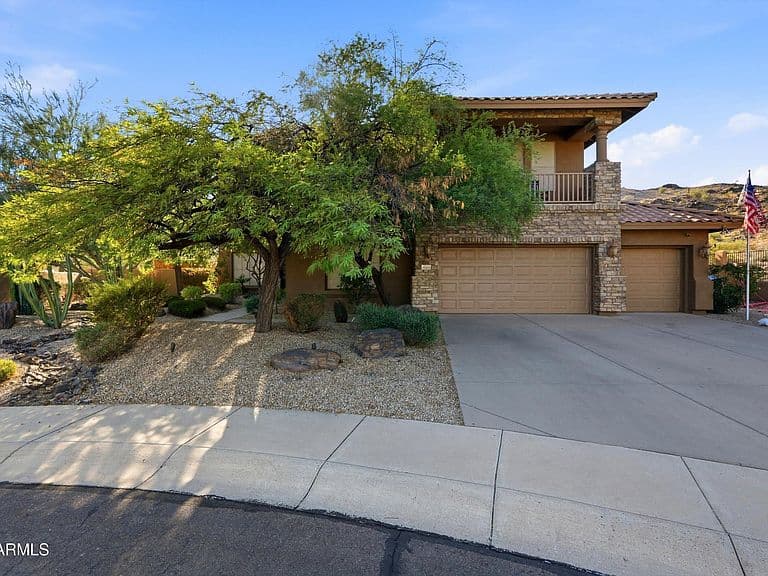 13602 S 32ND Street photo 2