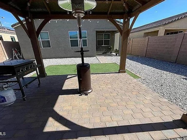 2116 S 238TH Avenue photo 3