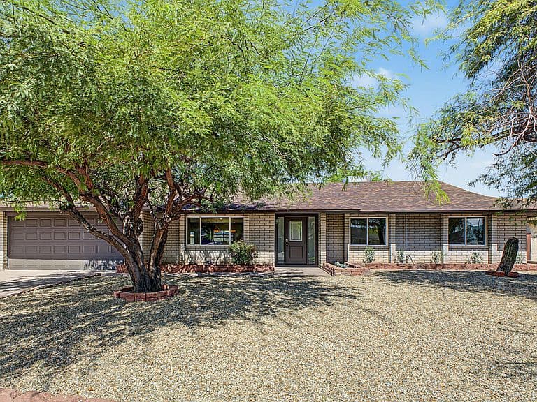 3008 W GAIL Road photo 1