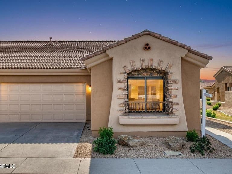 2565 S SIGNAL BUTTE Road #46 photo 1