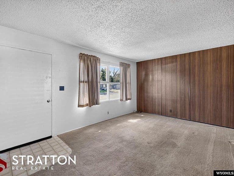 2654 Coulter Dr photo 5