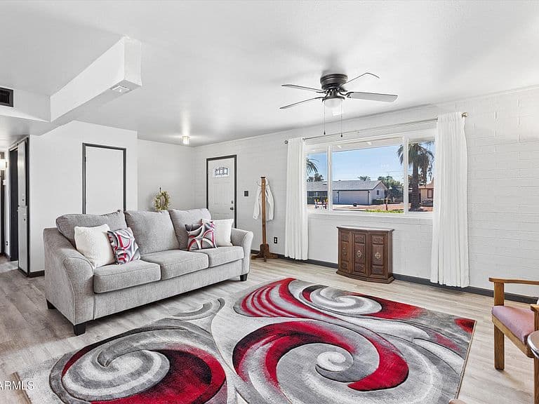 10508 W SUN CITY Boulevard photo 1
