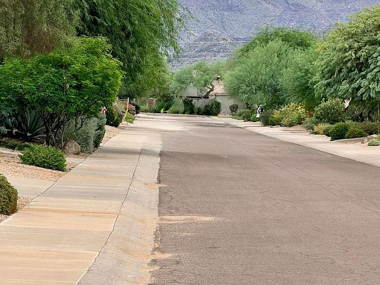 7228 E WHISTLING WIND Way photo 3