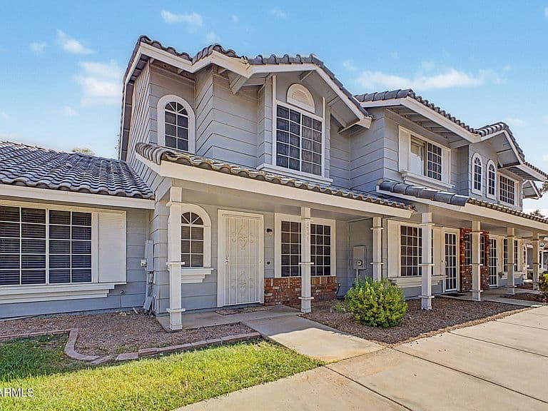 860 N MCQUEEN Road #1046 photo 2