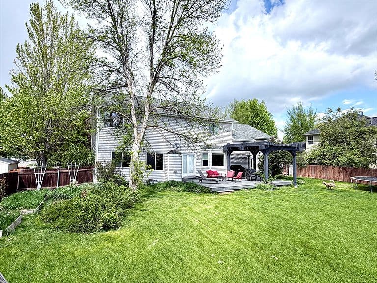 14 Velva Dr photo 2
