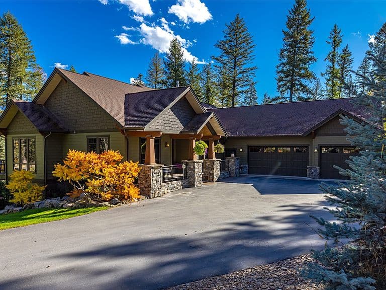 10 Wood Ridge Dr photo 1