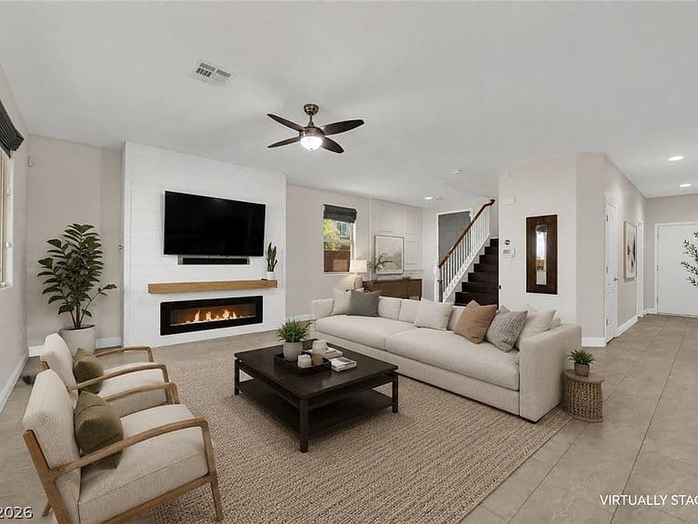 4982 Mountain Pepper Dr photo 3